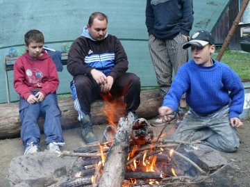 JESTLIPAK TO P�L� KDY� SI NA TO S�HNU???