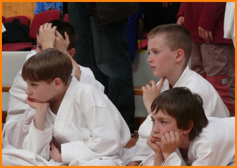 TAK NA TOHO SI MUS�ME D�T BACHA